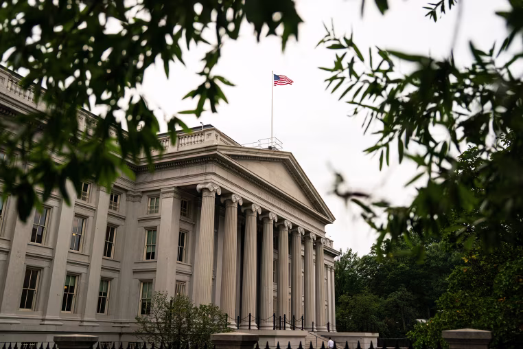 US Plans Record $100 Billion Bill Sale As Borrowing Needs Mount
