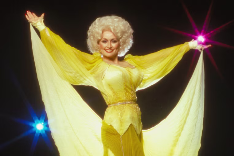 Dolly Parton Portrait Session