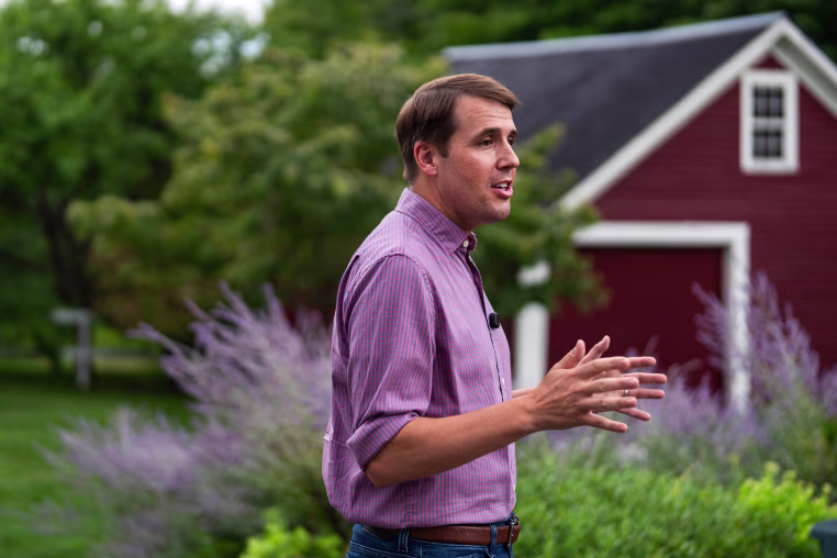 Rep. Chris Pappas