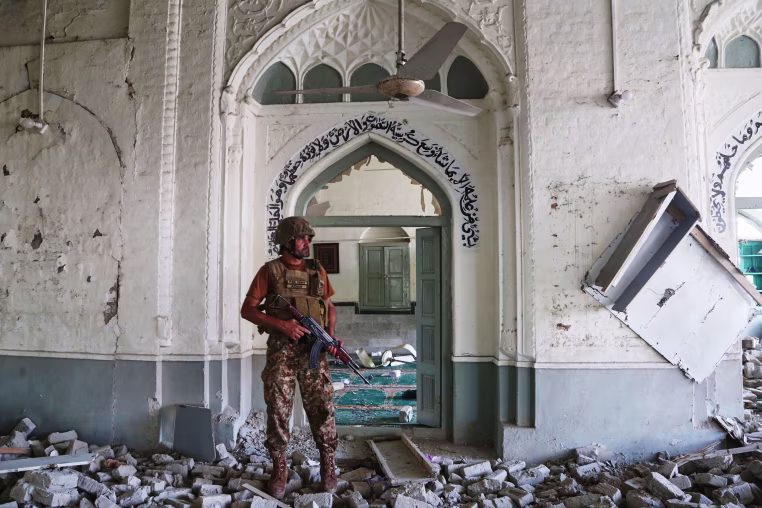 Pakistan Mosque Bombing