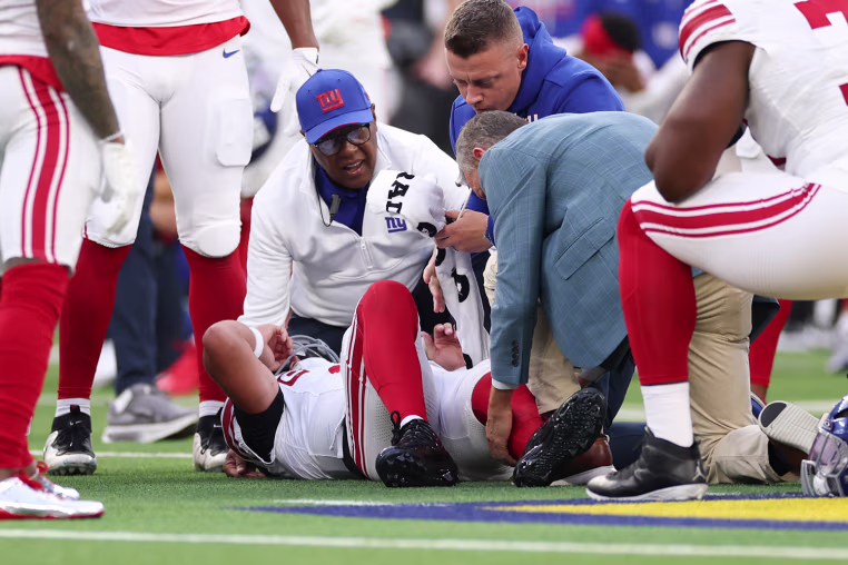 New York Giants v Los Angeles Rams