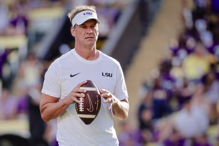 Nicole Auerbach and Joshua Perry look ahead to Saturday's major matchup between LSU and Ole Miss, which will mark Tigers head coach Lane Kiffin's return to Oxford for the first time since he left the Rebels.