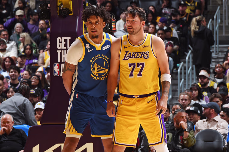 Golden State Warriors v Los Angeles Lakers