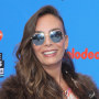 Sasha Sokol sonriendo.