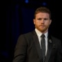 _CONF_BOX_CANELO_GOLOV_