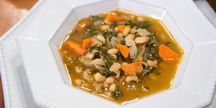 40 Best Winter Soups and Stews Thatll Warm You Right Up pic photo