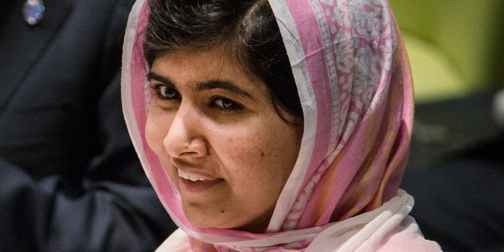 f_malala_bday_song1_130712.jpg