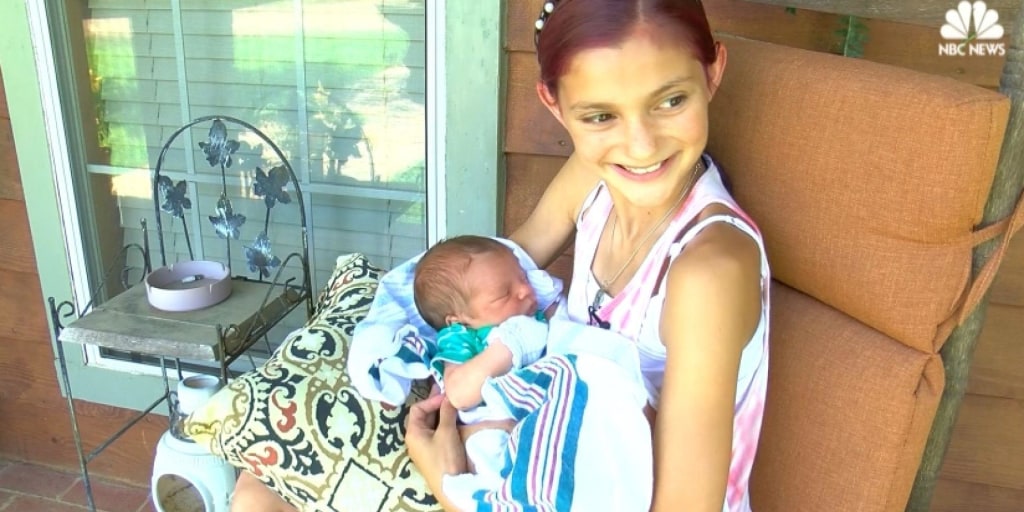 1024px x 512px - 12-Year-Old Delivers Baby Brother