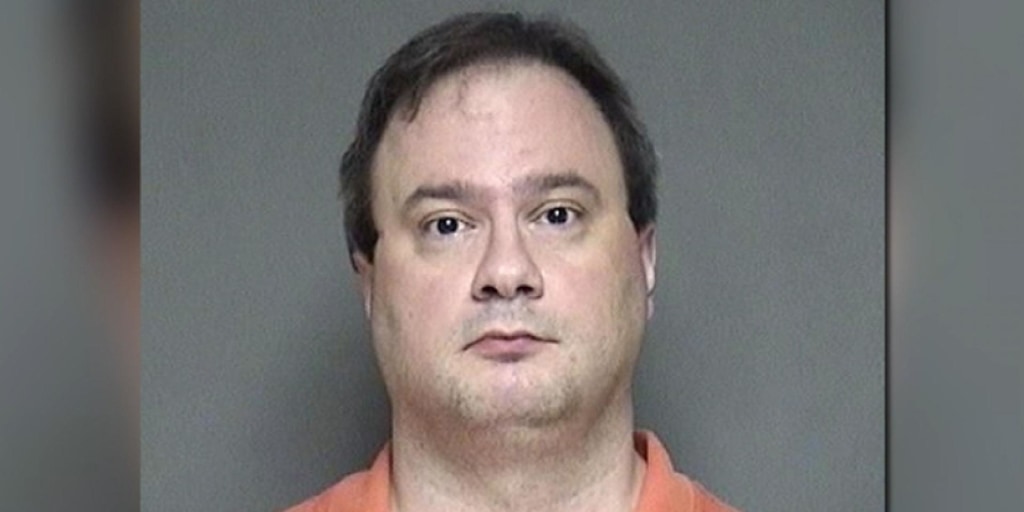 Minnesota man charged in porn blackmail scheme