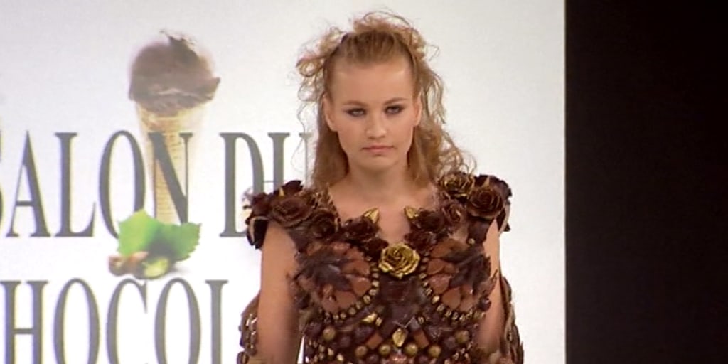 Chocolate Fashions Taste Sweet Success on Paris Catwalk Chocolate Fashions Taste Sweet Success on Paris Catwalk