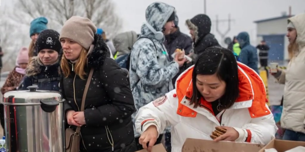 Aid workers detail situation on the ground in Poland and Moldova - Vimarsana News