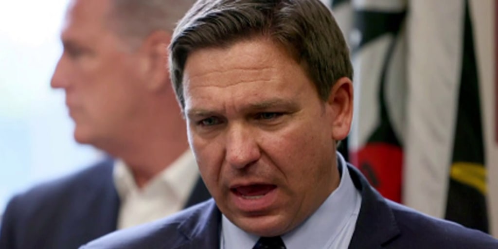 Ron DeSantis Escalates His Fascistic Voter Suppression Efforts - Vimarsana News