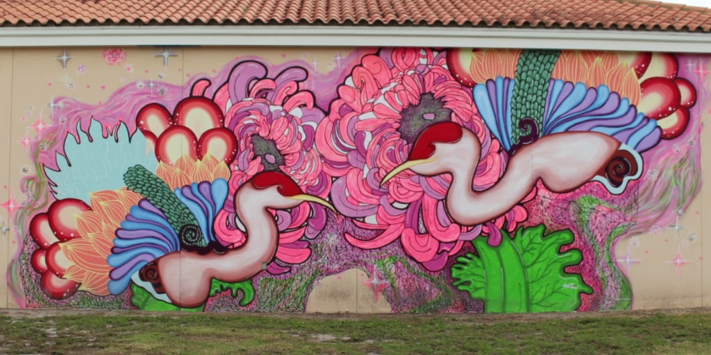 New College students describe the meanings of murals wiped out by new admin's 'beautifying' - Vimarsana News