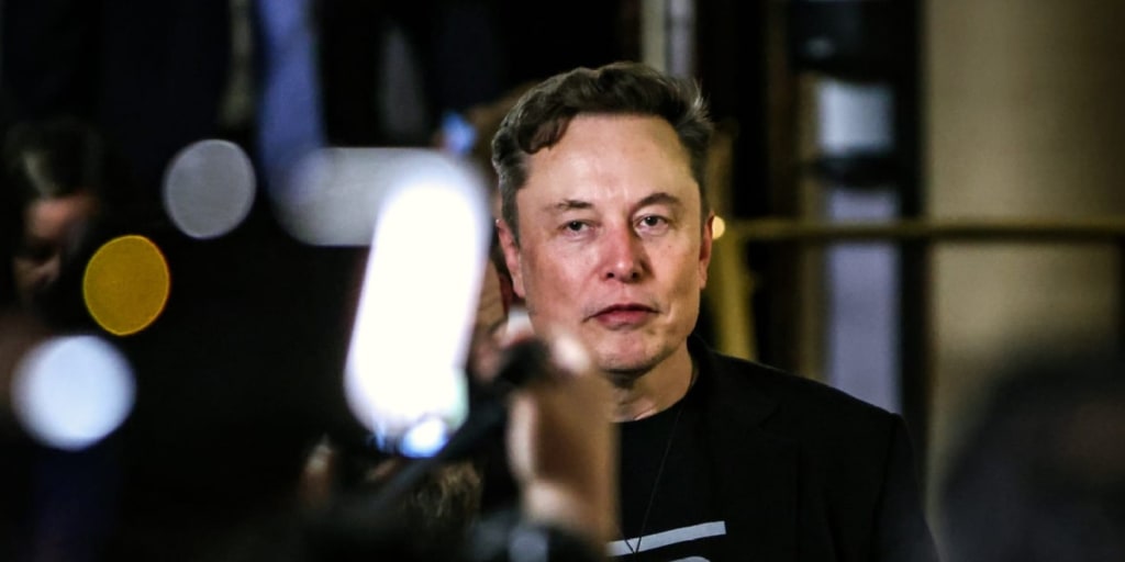 'Horrible, no good, very bad day for Elon Musk': Tesla stocks tumble, X crashes, Dems mobilize