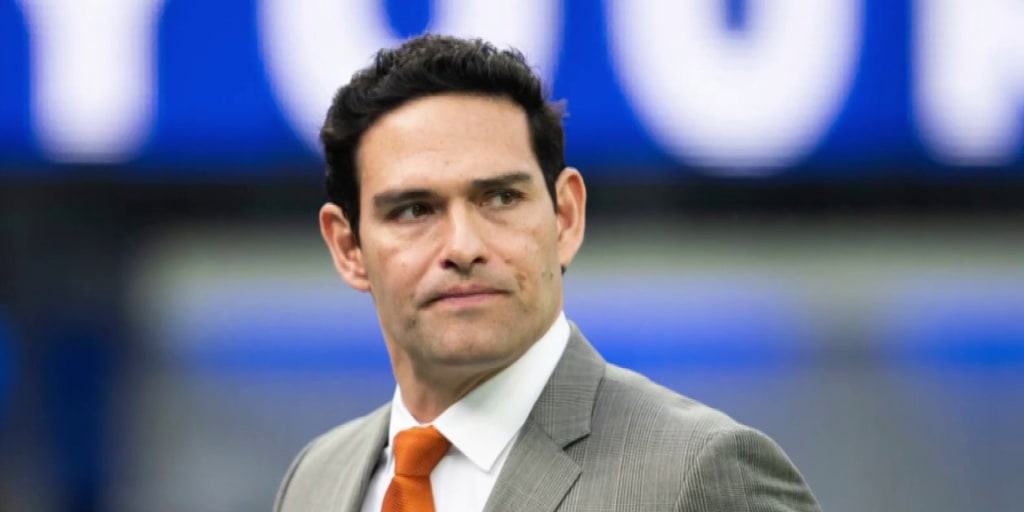 Former NFL quarterback stabbed during altercation, arrested in Indiana