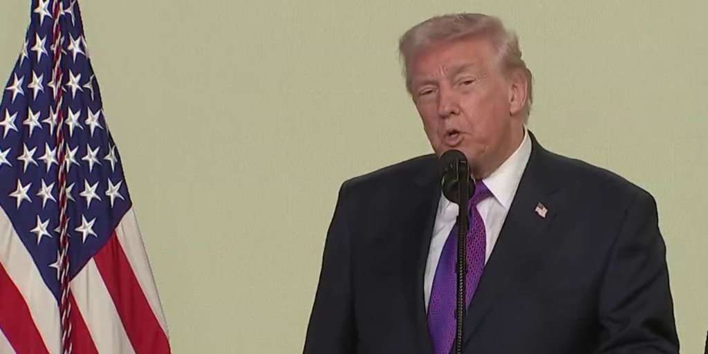 Trump announces that the solution to America’s drug pricing crisis is, essentially, RetailMeNot.gov.