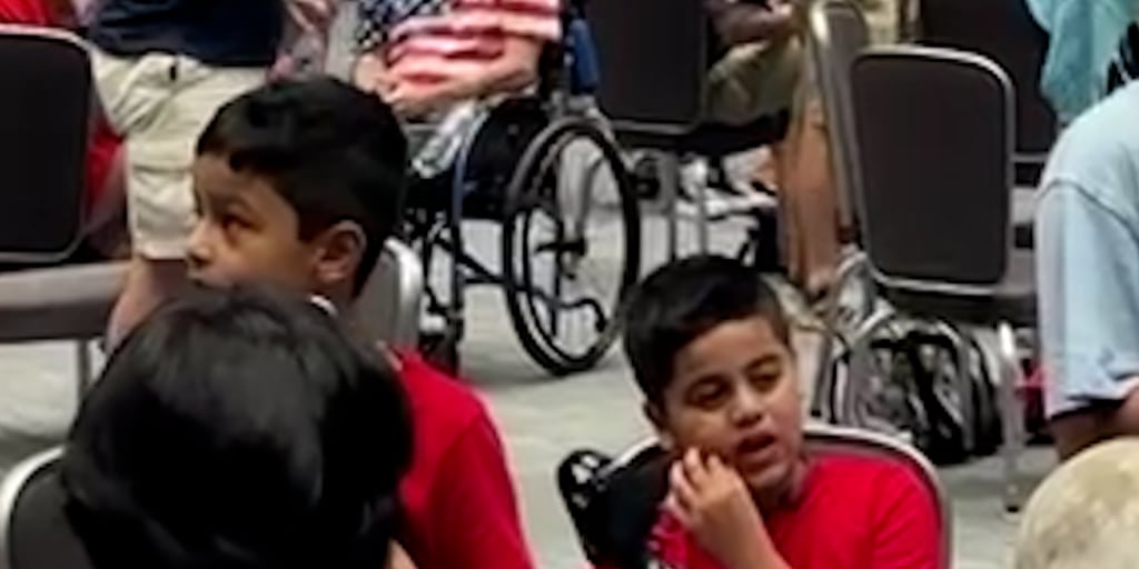 National Mall evacuees sing national anthem