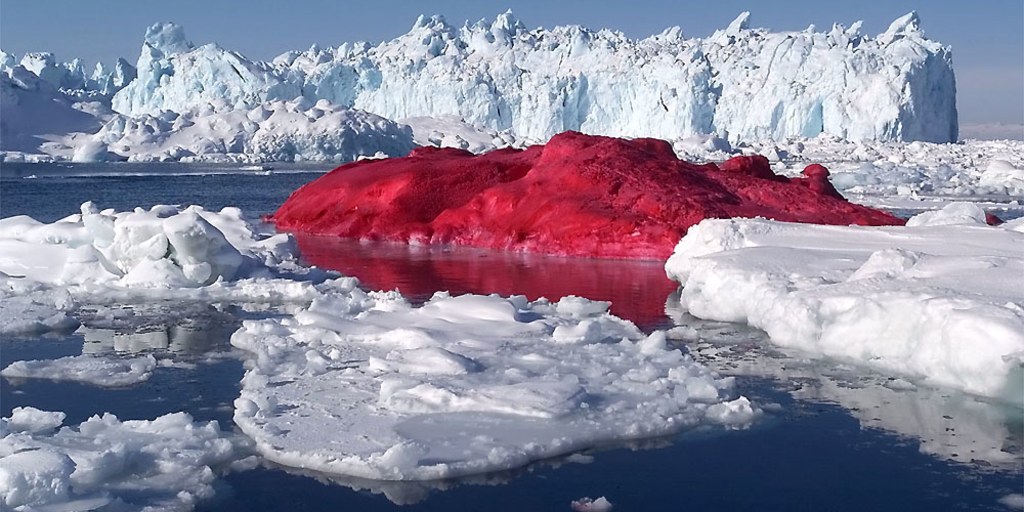 Red iceberg causes a stir in Greenland