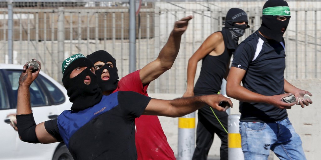 Israel Approves Tougher Laws to Combat Stone Throwers