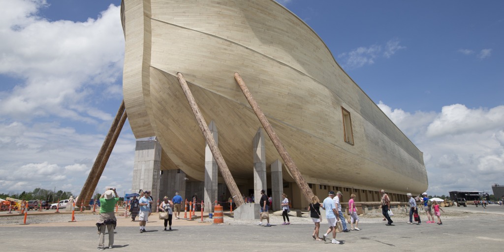 Absolutely Wrong Bill Nye The Science Guy Takes On Noah S Ark Exhibit