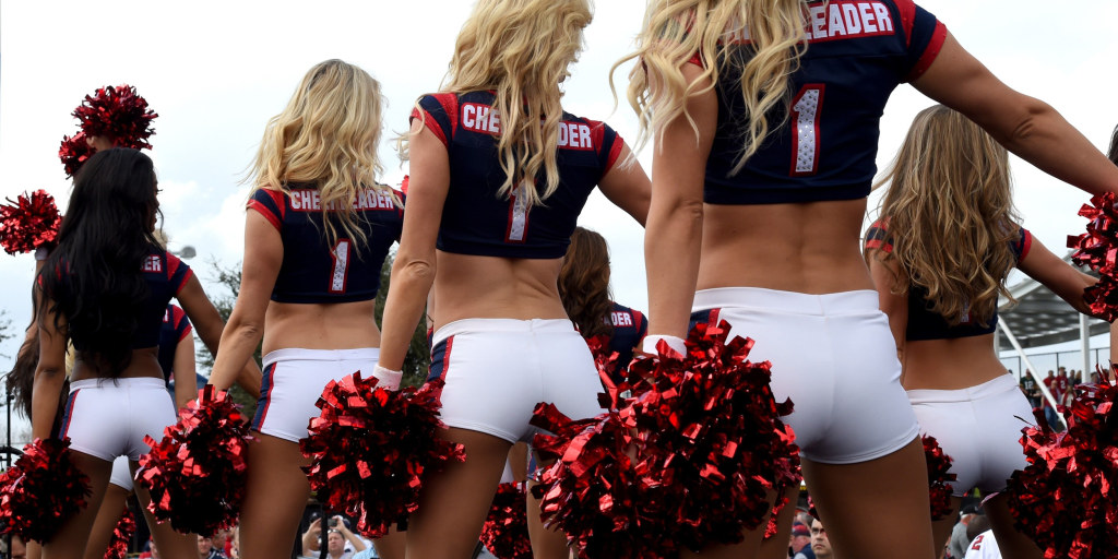 How Much NFL Cheerleaders Make 2019 Super Bowl Salary