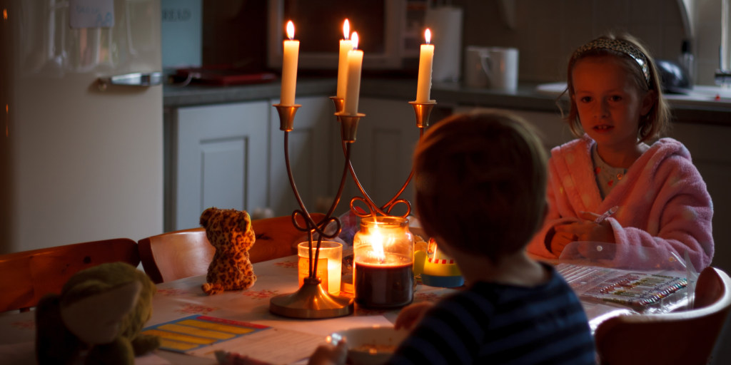 10 Must-Haves to Prepare for a Power Outage - CAA South Central Ontario