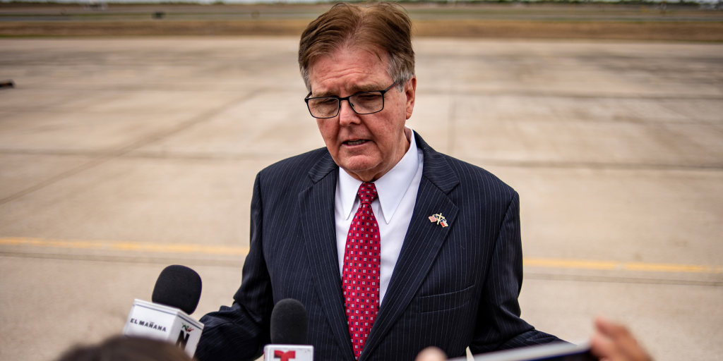 Texas' Dan Patrick finally pays his first voter-fraud reward - Vimarsana News