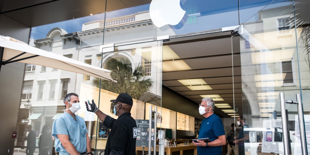 Apple Store Hours of Operation Today