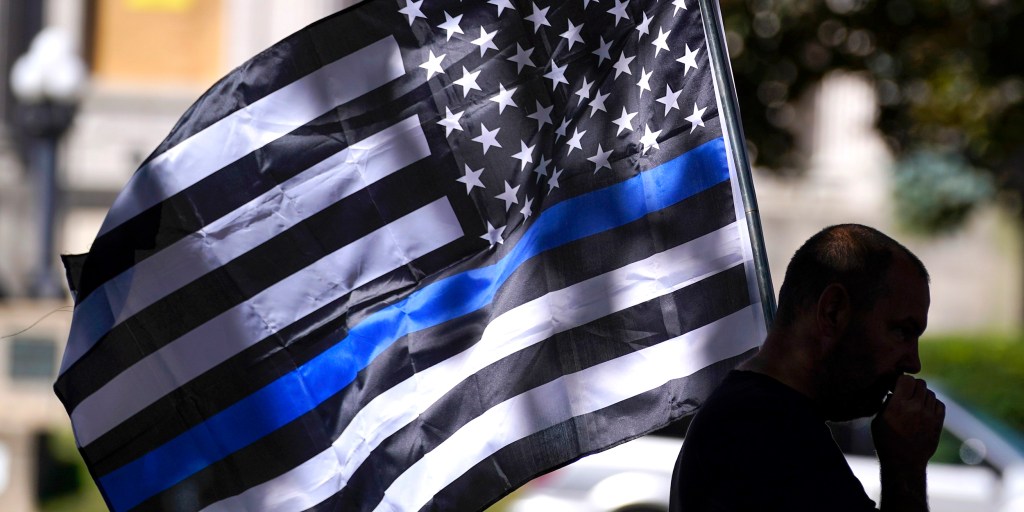 THIN BLUE LINE American Flag Decal Set USA Police Officer Blue Lives Matter
