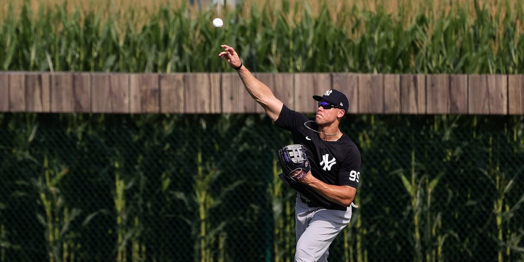 Field of Dreams' game brings touch of history to MLB season