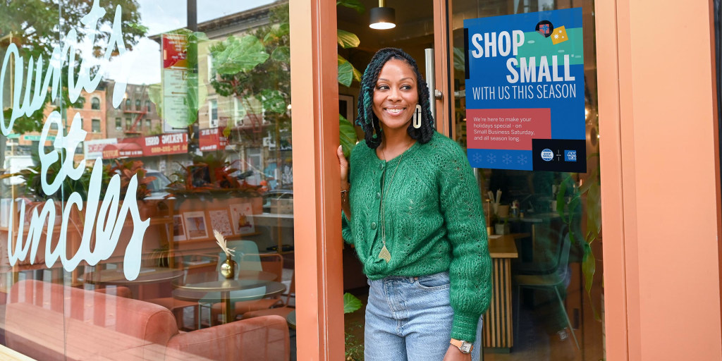 How to support small businesses during the holiday shopping season