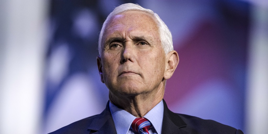 Pence defied Trump on Jan. 6. That doesn't make him a hero. - Vimarsana News