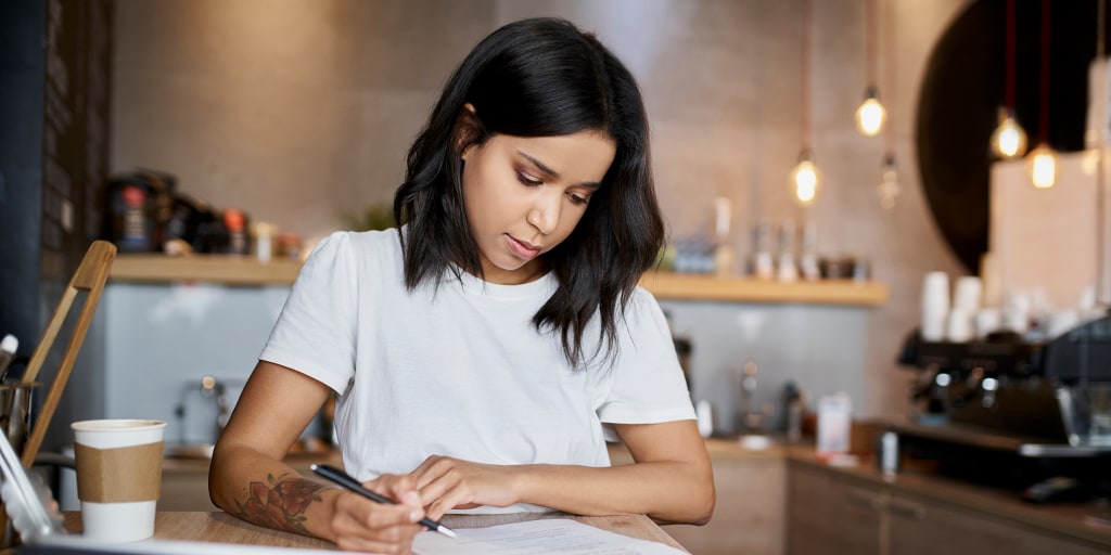 Anxious about your finances as interest rates rise? Here's what to do. - Vimarsana News