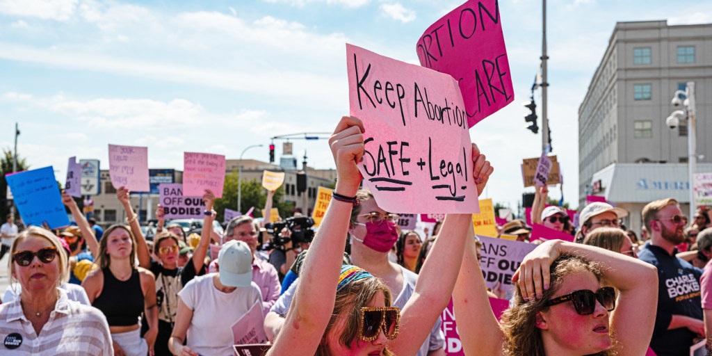 The midterms just proved that abortion rights are a winning issue with voters. - Vimarsana News
