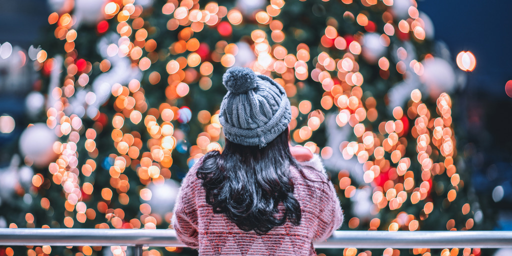 Single over the holidays, Christmas, New Years - Vimarsana News