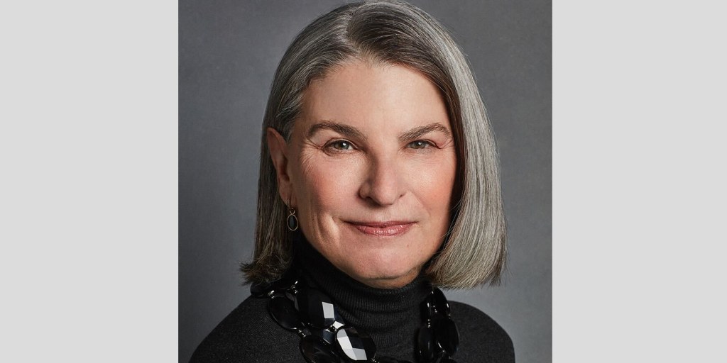 How Pfizer's Sally Susman helped build trust for a new COVID-19 vaccine - Vimarsana News