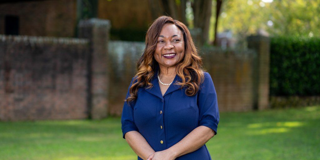 Catherine Coleman Flowers is using her "over 50" career to fight for environmental justice - Vimarsana News