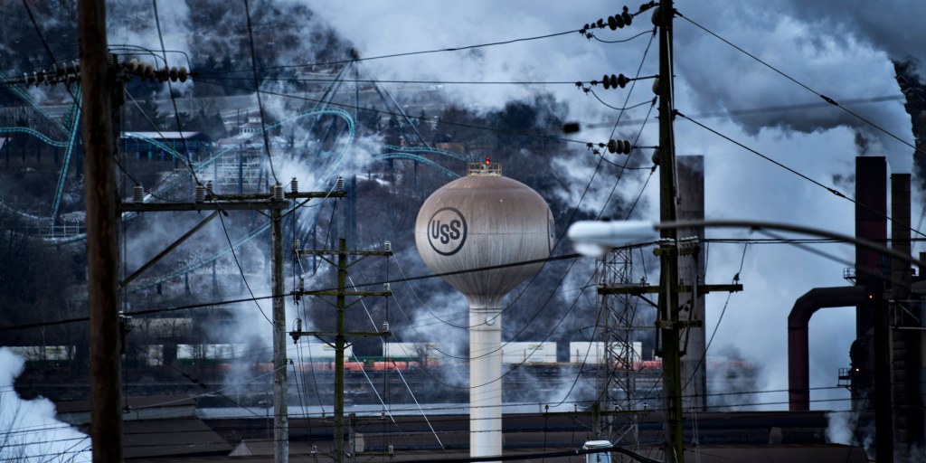 https://media-cldnry.s-nbcnews.com/image/upload/t_nbcnews-fp-1024-512,f_auto,q_auto:best/rockcms/2021-10/211018-smokestacks-pennsylvania-jm-1441-be9d8d.jpg