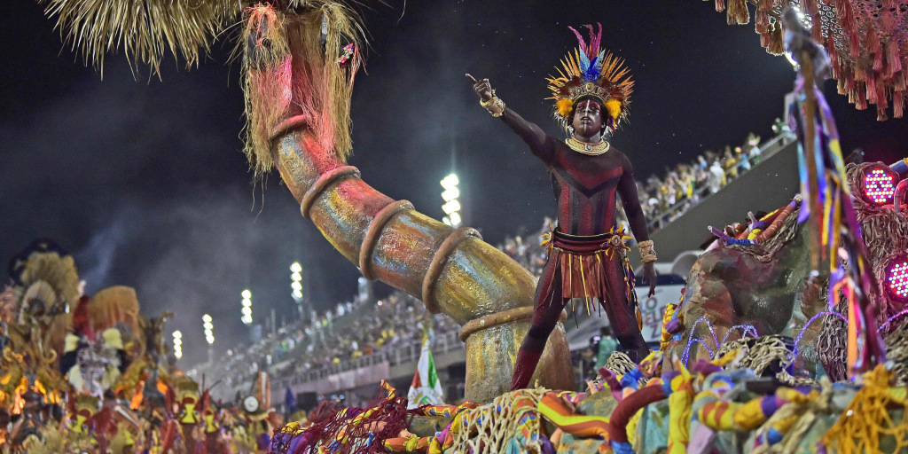 Coronavirus: Rio 2021 carnival parade postponed indefinitely