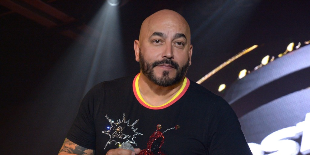 Lupillo Rivera le responde a su hermano Juan por llamarlo mal padre