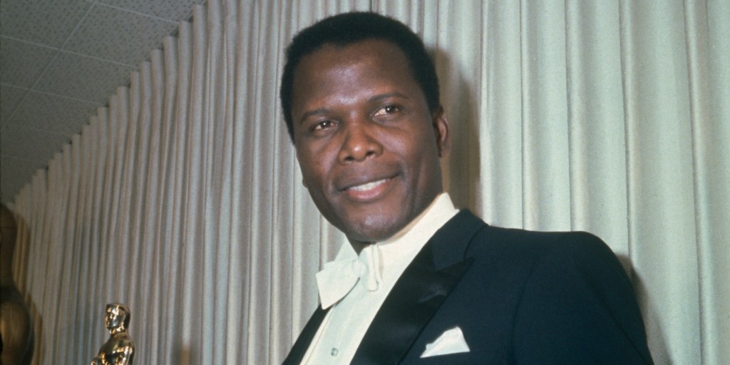 Oscar-winning Actor Sidney Poitier Dies at 94 - Vimarsana News