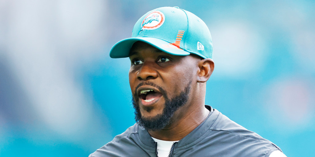 Steelers hire former Dolphins coach Brian Flores as defensive assistant