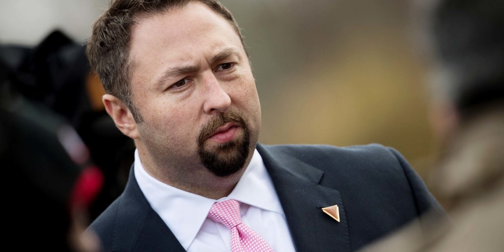Who is co-conspirator 6 in Trump's 2020 election indictment? We know who they are not. - Vimarsana News