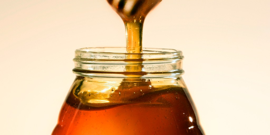 Sales of erection-stimulating honey banned by Dutch authority