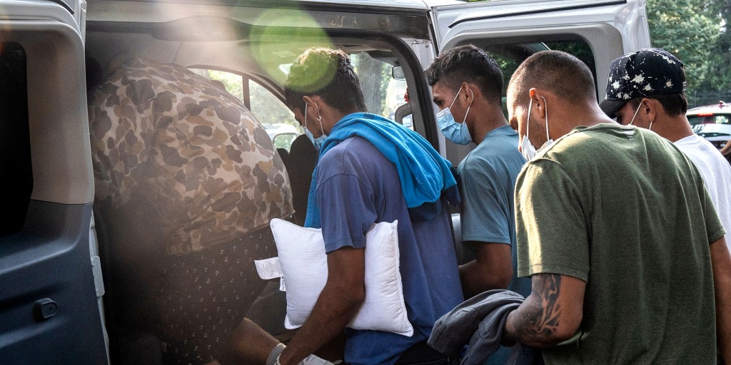 220920-migrants-washington-dc-jm-1228-f0