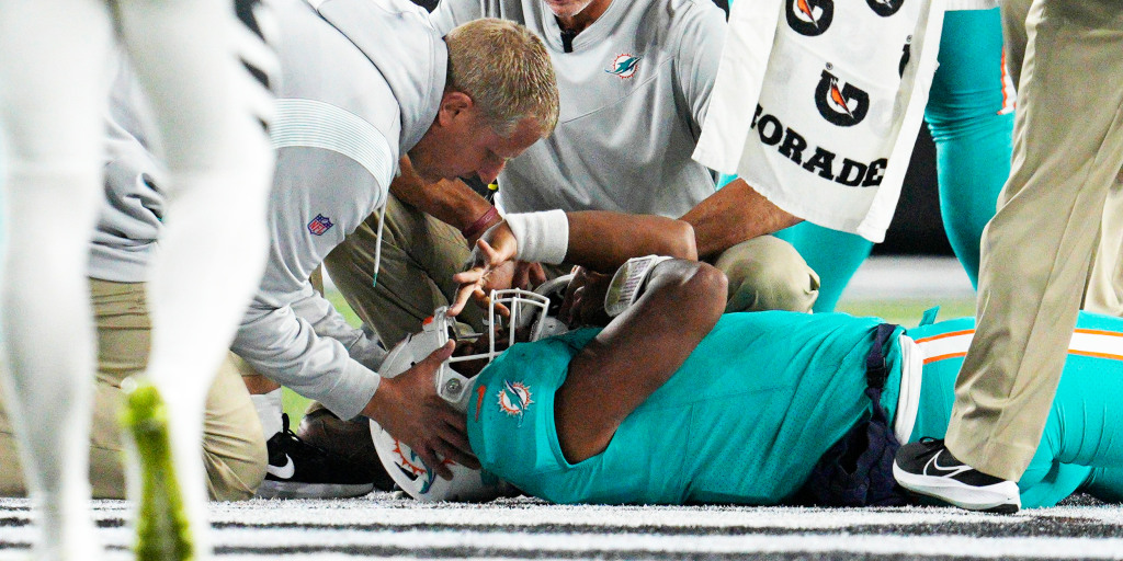 Consultant who cleared Dolphins' Tagovailoa to play after head blow is fired