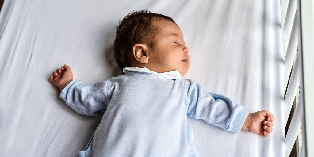 Bluebird Baby Head Shaping Pillow - Preventing Flat Head Syndrome