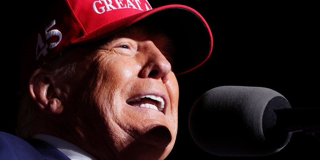 Facing GOP blame for midterms, Trump pushes 'stable genius' line - Vimarsana News