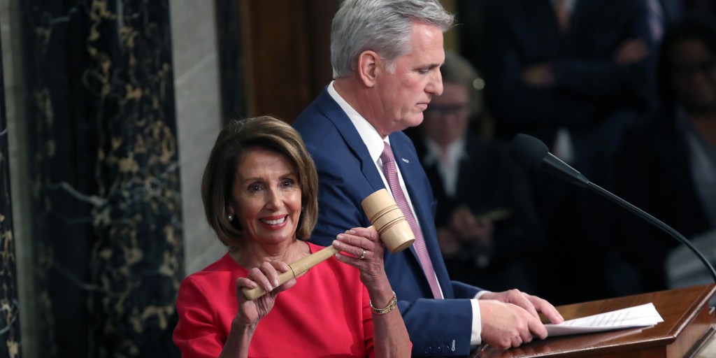 As Pelosi passes the torch, McCarthy struggles with GOP support - Vimarsana News
