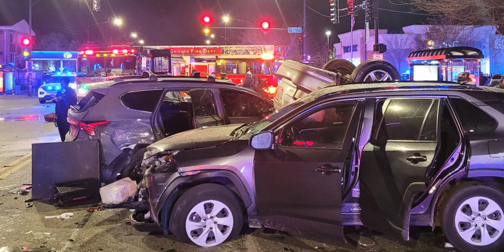 2 dead after stolen car driving wrong way in Chicago causes
pileup in fiery crash - NBC News